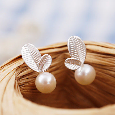 Cute & Elegant pearl earrings