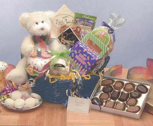 Have A Beary Happy Birthday Gift Basket (Med)